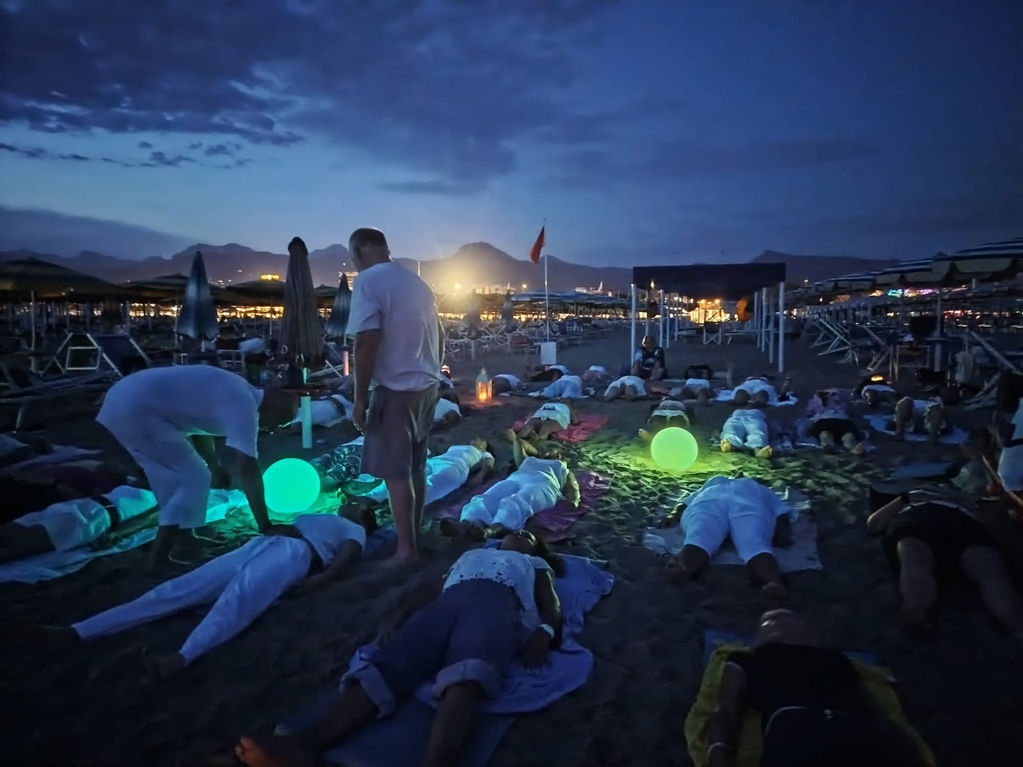 La Notte dell'Anima sul Mare - luci sospese